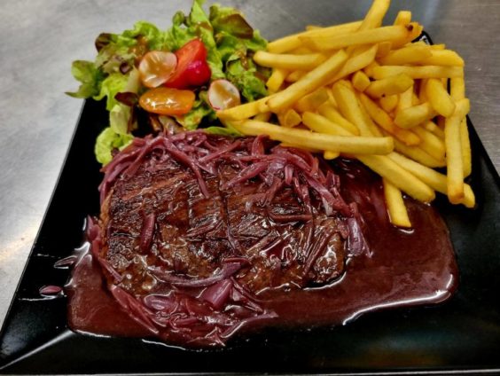 Bavette d\'aloyau à l\'échalote